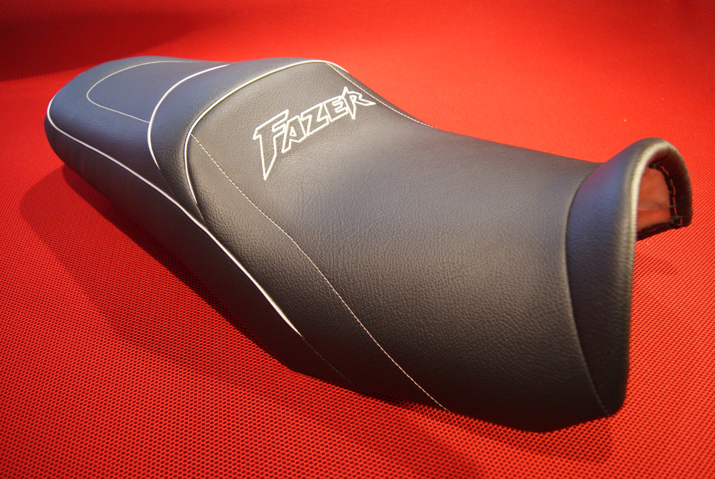 Housse confort pour Yamaha Fazer 1000 à partir de 2001 à 2005