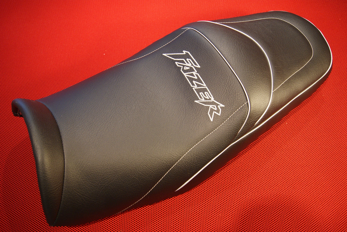 Housse confort pour Yamaha Fazer 1000 à partir de 2001 à 2005