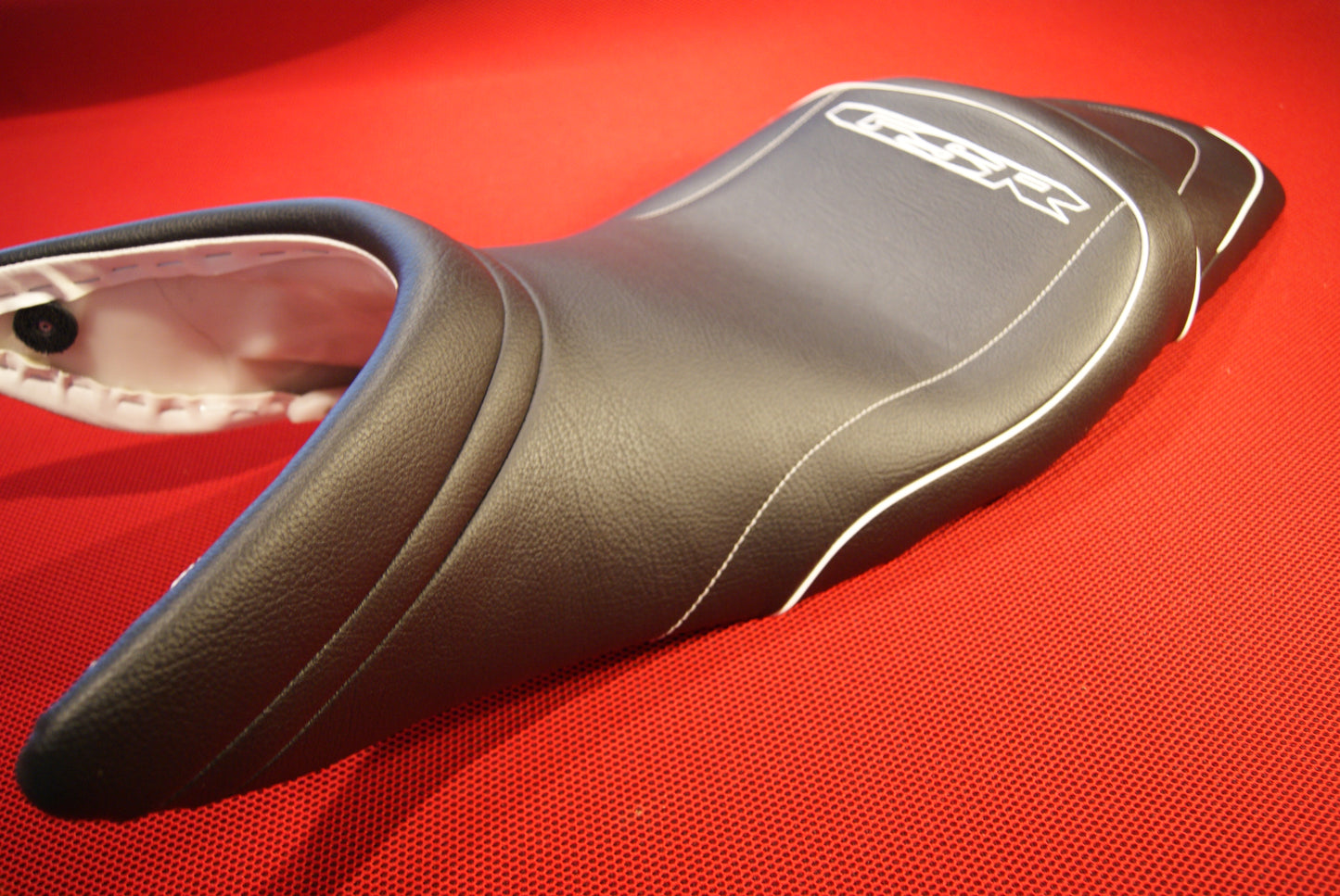 Housse confort pour Suzuki GSR 600 de 2006