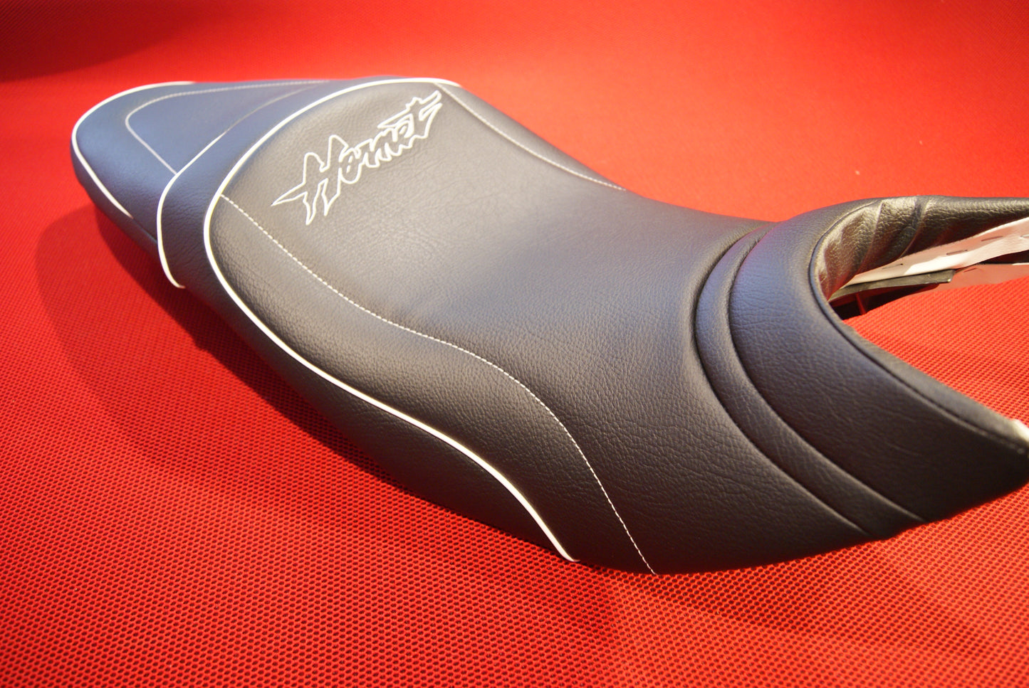 Housse confort pour Honda Hornet 600 à partir de 2003 à 2006
