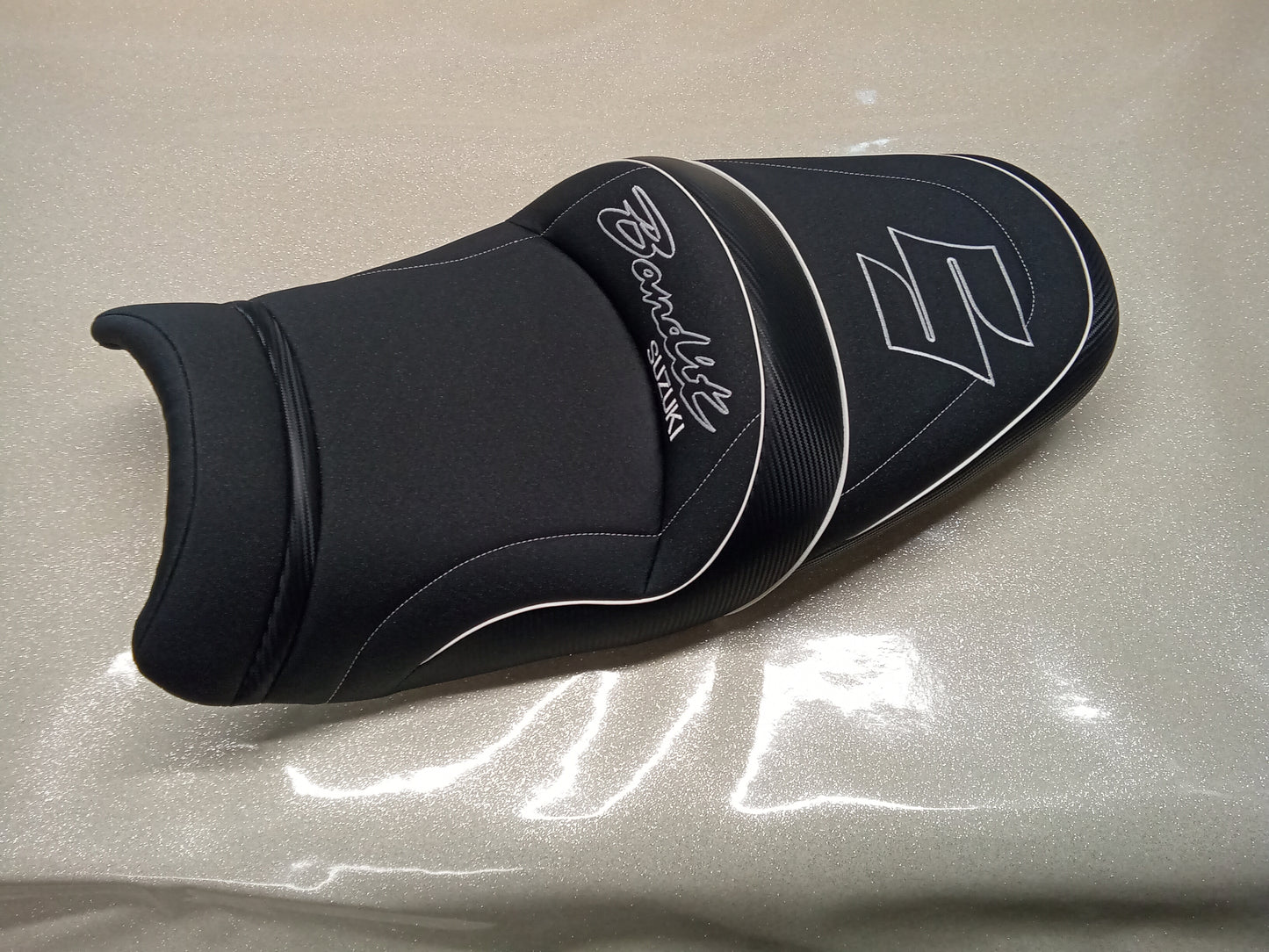 Selle confort gel pour bandit de 2000 à 2004