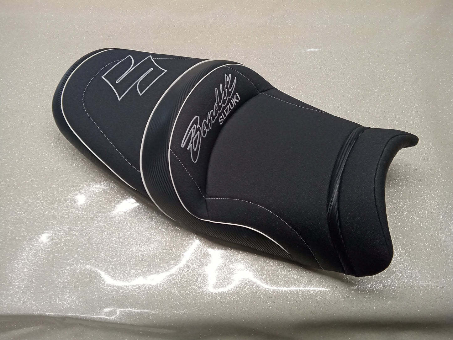 Selle confort gel pour bandit de 2000 à 2004