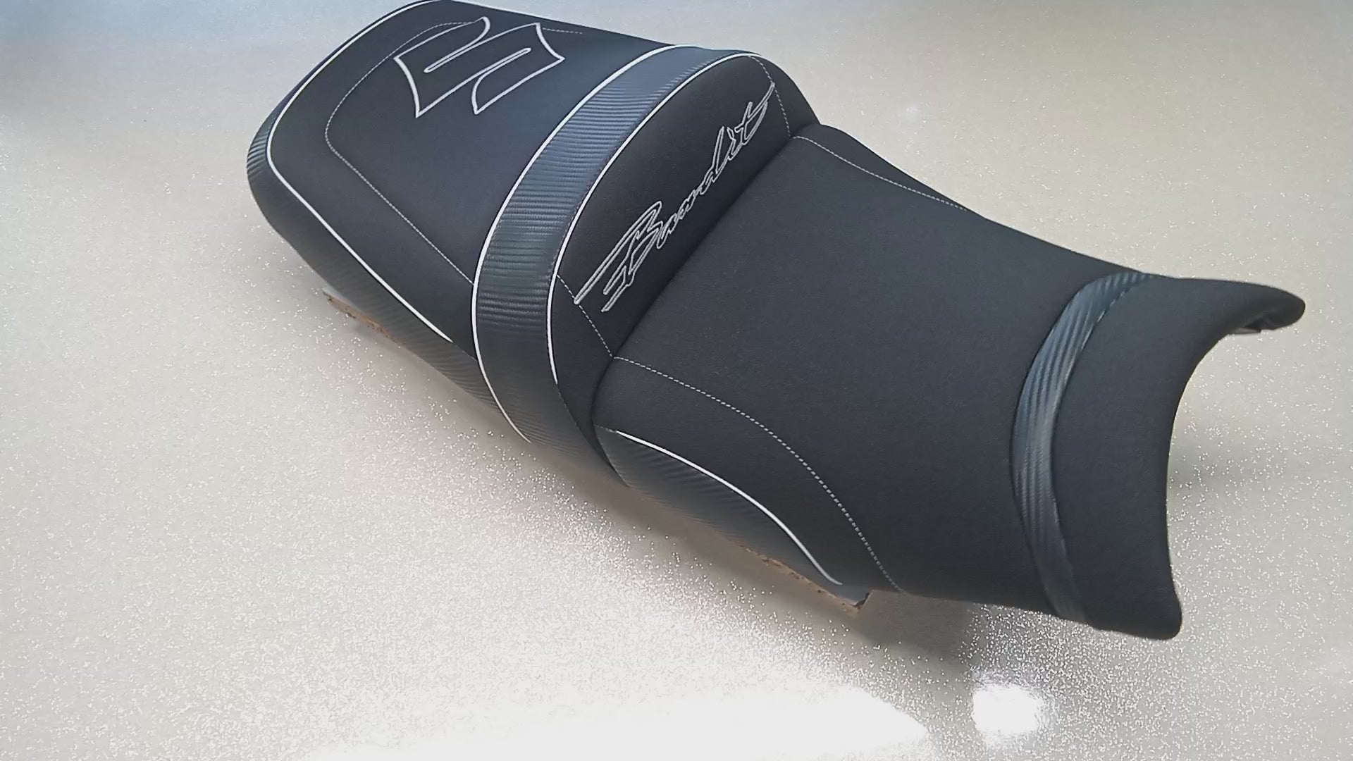 Charger la vidéo : 